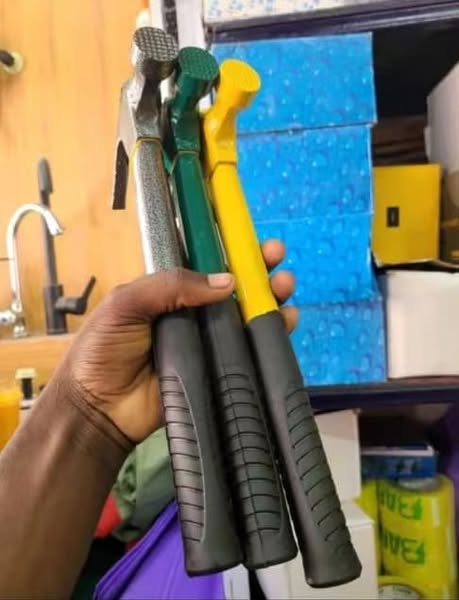 000000000000000000000-7